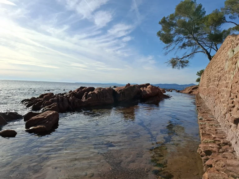 De Boulouris à la Tortue